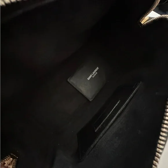 SAINT LAURENT | Calfskin Classic Baby Rosa - Picture 5 of 7